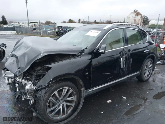2017 Infiniti QX50 with VIN JN1BJ0RPXHM385063, listed as a IAAI auction lot 38343620 with 83,940 mi miles. Bid and sale history available at carsss.com. Image 18.
