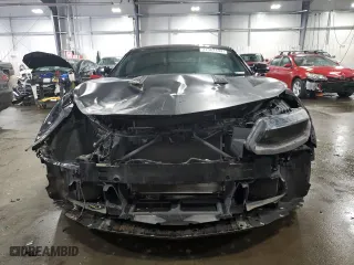 2018 Chevrolet Camaro 2LT with VIN 1G1FC1RS0J0162622, listed as a Copart auction lot 71362134 with 33,180 mi miles and Salvage Title. Bid and sale history available at carsss.com. Image 5.