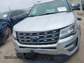 2017 Ford Explorer with VIN 1FM5K8B81HGC14897, listed as a IAAI auction lot 41621994 with 161,129 mi miles and . Bid and sale history available at carsss.com. Image 12.
