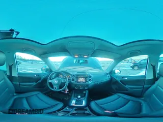 2013 Volkswagen Tiguan S с VIN WVGBV3AX2DW577716, выставлен на аукционе Copart как лот 85504974 с пробегом 101 532 миль миль и Списание • Salvage title. История ставок и продаж доступна на DreamBid. Изображение 14.