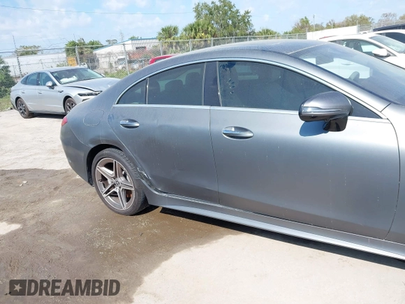 2019 Mercedes-Benz CLS with VIN WDD2J5KB9KA032725, listed as a IAAI auction lot 41547080 with 1 mi miles. Bid and sale history available at carsss.com. Image 6.