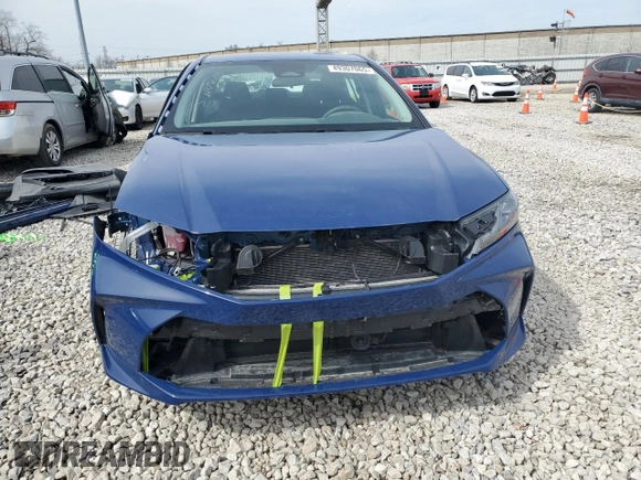 2025 Toyota Camry LE with VIN 4T1DAACK4SU023838, listed as a Copart auction lot 49307065 with 6,988 mi miles and Salvage Title. Bid and sale history available at carsss.com. Image 5.