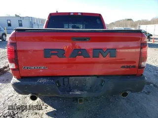 2015 Ram 1500 Rebel with VIN 1C6RR7YTXFS785376, listed as a Copart auction lot 42660184 with 89,227 mi miles and . Bid and sale history available at DreamBid. Image 6.