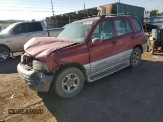 2001 Chevrolet Tracker LT with VIN 2CNBJ634716945832, listed as a Copart auction lot 61967345 with 136,403 mi miles and Salvage title. Bid and sale history available at DreamBid. Image 1.