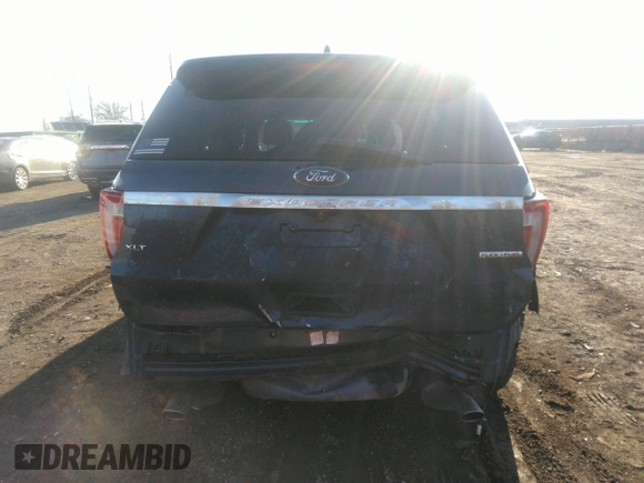2016 Ford Explorer XLT with VIN 1FM5K7D81GGB40905, listed as a IAAI auction lot 41846717 with 157,663 mi miles and . Bid and sale history available at carsss.com. Image 16.
