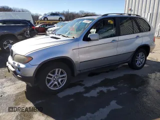 2004 BMW X5 3.0i with VIN 5UXFA135X4LU37785, listed as a Copart auction lot 42455994 with 0 mi miles and Clean Title. Bid and sale history available at carsss.com. Image 1.