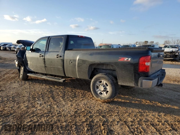 2010 Chevrolet Silverado 1500 with VIN 1GC4C0BG4AF138349, listed as a Copart auction lot 44080125 with 125,214 mi miles and Salvage Title. Bid and sale history available at DreamBid. Image 2.