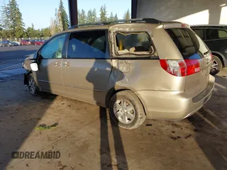 2004 Toyota Sienna CE with VIN 5TDZA23C44S097728, listed as a IAAI auction lot 41165780 with 130,553 mi miles. Bid and sale history available at carsss.com. Image 3.