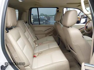 2006 Ford Explorer Limited z VIN 1FMEU75876ZA26290, wystawiony jako IAAI lot #42569979 z przebiegiem 181 370 mil mil oraz . Historia ofert i sprzedaży dostępna na DreamBid. Obrazek 8.