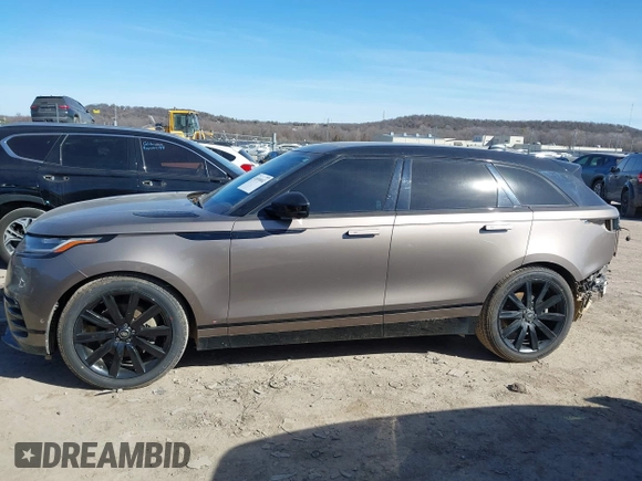 2019 Land Rover Range Rover Velar R-Dynamic SE with VIN SALYL2EVXKA799298, listed as a IAAI auction lot 41690682 with 113,540 mi miles and . Bid and sale history available at DreamBid. Image 15.