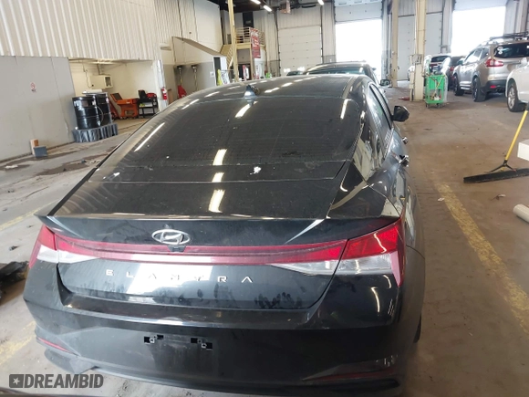 2021 Hyundai Elantra SEL with VIN KMHLM4AG9MU140904, listed as a IAAI auction lot 41742936 with 89,401 mi miles. Bid and sale history available at carsss.com. Image 15.