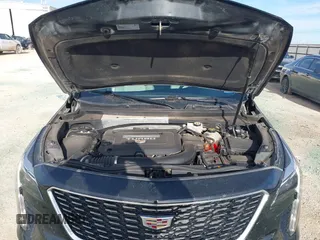 2020 Cadillac XT4 FWD Luxury z VIN 1GYAZAR48LF151119, wystawiony jako IAAI lot #41327430 z przebiegiem 62 704 mil mil oraz . Historia ofert i sprzedaży dostępna na DreamBid. Obrazek 10.