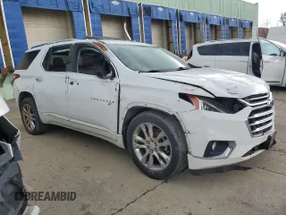 2018 Chevrolet Traverse High Country z VIN 1GNEVKKW3JJ112833, wystawiony jako Copart lot #53863825 z przebiegiem 93 010 mil mil oraz Czysty tytuł • Clean title. Historia ofert i sprzedaży dostępna na DreamBid. Obrazek 4.