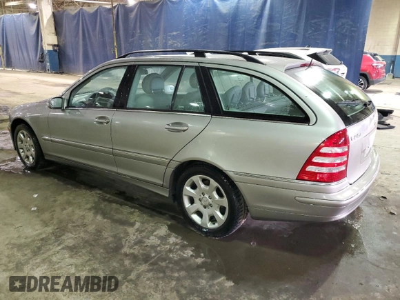 2005 Mercedes-Benz C 240 z VIN WDBRH81J35F615621, wystawiony jako Copart lot #41866855 z przebiegiem 99 269 mil mil oraz Tytuł czysty. Historia ofert i sprzedaży dostępna na DreamBid. Obrazek 2.