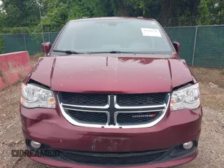 2018 Dodge Grand Caravan SXT z VIN 2C4RDGCG5JR305191, wystawiony jako IAAI lot #42269531 z przebiegiem 116 098 mil mil oraz . Historia ofert i sprzedaży dostępna na DreamBid. Obrazek 6.