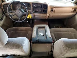 2002 Chevrolet Tahoe LT with VIN 1GNEK13Z62R178338, listed as a Copart auction lot 88915375 with 201,976 mi miles and Salvage Title. Bid and sale history available at carsss.com. Image 8.