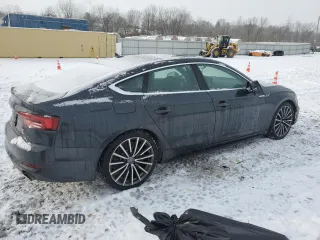 2018 Audi A5 Sportback Prestige with VIN WAUFNCF57JA131158, listed as a Copart auction lot 39342624 with 86,373 mi miles. Bid and sale history available at carsss.com. Image 3.