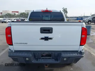 2018 Chevrolet Colorado 4WD ZR2 with VIN 1GCPTEE19J1175475, listed as a IAAI auction lot 41473714 with 107,809 mi miles. Bid and sale history available at carsss.com. Image 16.