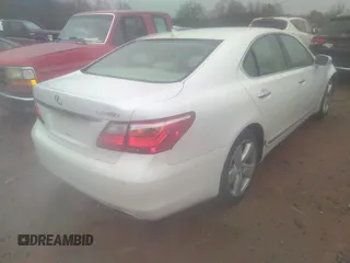 2012 Lexus LS 460 z VIN JTHBL5EF2C5108653, wystawiony jako IAAI lot #41557072 z przebiegiem 122 568 mil mil oraz . Historia ofert i sprzedaży dostępna na DreamBid. Obrazek 4.