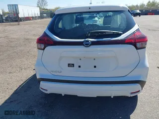 2022 Nissan Kicks S with VIN 3N1CP5BV0NL518752, listed as a IAAI auction lot 41940643 with 1 mi miles. Bid and sale history available at carsss.com. Image 16.