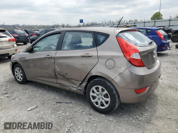 2012 Hyundai Accent GS z VIN KMHCT5AE0CU015960, wystawiony jako Copart lot #52250035 z przebiegiem 93 818 mil mil oraz Szkoda całkowita • Salvage title. Historia ofert i sprzedaży dostępna na DreamBid. Obrazek 2.