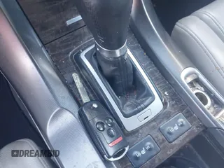 2012 Acura TL Auto z VIN 19UUA8F28CA030742, wystawiony jako IAAI lot #41870304 z przebiegiem 175 670 mil mil oraz . Historia ofert i sprzedaży dostępna na DreamBid. Obrazek 11.