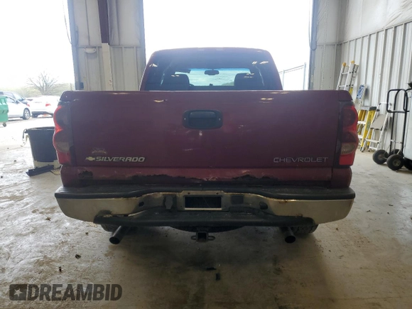 2005 Chevrolet Silverado 1500 Z71 with VIN 1GCEK19Z65Z333359, listed as a Copart auction lot 55094185 with 303,261 mi miles and Non Repairable. Bid and sale history available at DreamBid. Image 6.