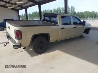 2018 GMC Sierra 1500 SLT z VIN 3GTU2NEC2JG227151, wystawiony jako IAAI lot #42439677 z przebiegiem 105 891 mil mil oraz . Historia ofert i sprzedaży dostępna na DreamBid. Obrazek 4.