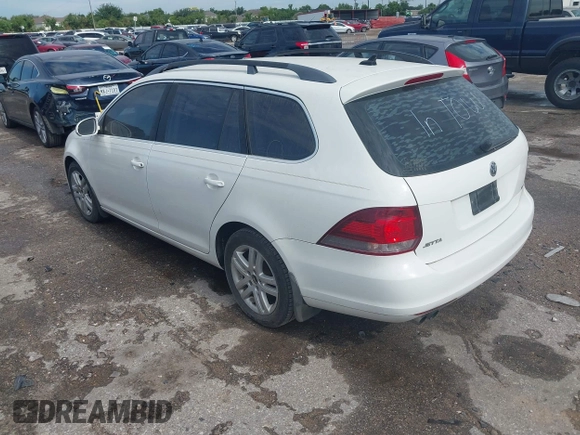 2011 Volkswagen Jetta TDI z VIN 3VWML7AJ5BM609073, wystawiony jako IAAI lot #42459239 z przebiegiem 175 958 mil mil oraz . Historia ofert i sprzedaży dostępna na DreamBid. Obrazek 3.