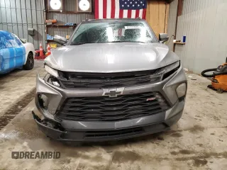 2024 Chevrolet Blazer RS z VIN 3GNKBKRS7RS160053, wystawiony jako Copart lot #43131605 z przebiegiem 18 443 mil mil oraz Szkoda całkowita • Salvage title. Historia ofert i sprzedaży dostępna na DreamBid. Obrazek 5.