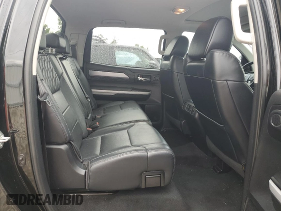 2019 Toyota Tundra SR5 z VIN 5TFAY5F12KX794732, wystawiony jako Copart lot #59043665 z przebiegiem 159 873 mil mil oraz Czysty tytuł • Clean title. Historia ofert i sprzedaży dostępna na DreamBid. Obrazek 10.