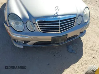 2008 Mercedes-Benz E-Class Luxury 3.5L with VIN WDBUF56X38B266614, listed as a IAAI auction lot 41652231 with 156,748 mi miles. Bid and sale history available at carsss.com. Image 6.