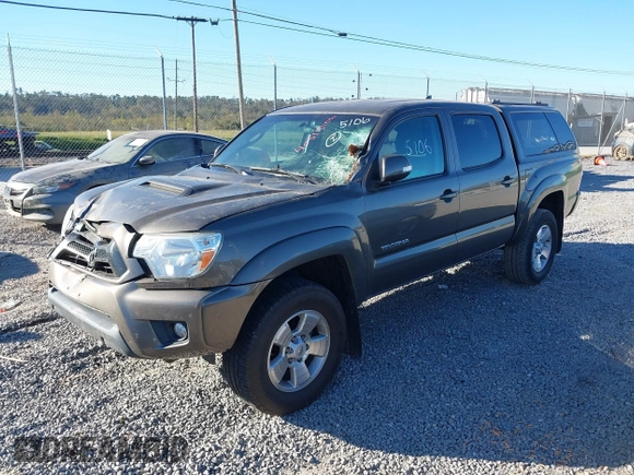 2015 Toyota Tacoma with VIN 5TFLU4EN9FX116262, listed as a IAAI auction lot 40515106 with 95,290 mi miles and . Bid and sale history available at DreamBid. Image 2.