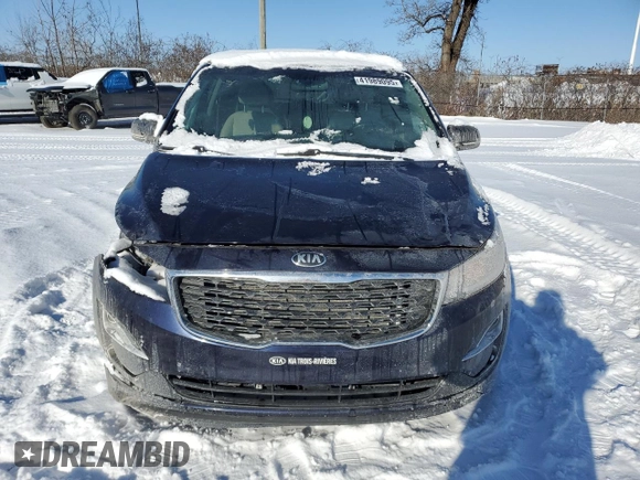 2020 Kia Sedona LX with VIN KNDMB5C11L6655704, listed as a Copart auction lot 41989095 with 88,318 mi miles and Salvage Title. Bid and sale history available at carsss.com. Image 5.