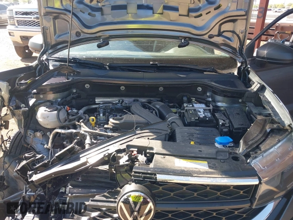 2024 Volkswagen Taos S z VIN 3VV5X7B24RM123644, wystawiony jako IAAI lot #42247698 z przebiegiem 8 097 mil mil oraz . Historia ofert i sprzedaży dostępna na DreamBid. Obrazek 10.