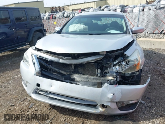 2014 Nissan Altima 2.5 S with VIN 1N4AL3AP3EC151483, listed as a IAAI auction lot 41932459 with 129,408 mi miles. Bid and sale history available at carsss.com. Image 12.