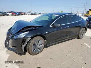 2019 Tesla Model 3 Mid Range with VIN 5YJ3E1EA9KF193033, listed as a Copart auction lot 51225195 with 72,722 mi miles and Salvage Title. Bid and sale history available at DreamBid. Image 1.
