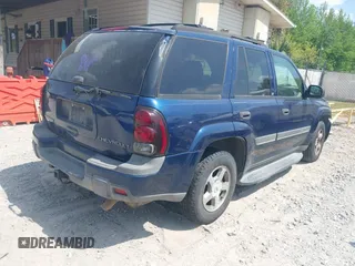 2002 Chevrolet TrailBlazer LTZ with VIN 1GNDT13S122374000, listed as a IAAI auction lot 42114054 with 196,703 mi miles and . Bid and sale history available at DreamBid. Image 4.