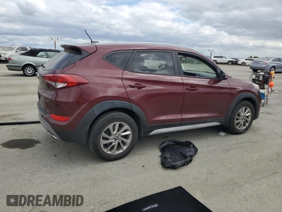 2017 Hyundai Tucson Sport z VIN KM8J33A24HU528007, wystawiony jako Copart lot #54540415 z przebiegiem 83 556 mil mil oraz Szkoda całkowita • Salvage title. Historia ofert i sprzedaży dostępna na DreamBid. Obrazek 3.