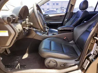 2005 Mercedes-Benz C 230 Kompressor с VIN WDBRF40J55F665162, выставлен на аукционе Copart как лот 59007995 с пробегом 169 948 миль миль и Списание • Salvage title. История ставок и продаж доступна на DreamBid. Изображение 7.