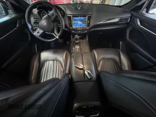 2017 Maserati Levante S с VIN ZN661YUL1HX230934, выставлен на аукционе Copart как лот 62223915 с пробегом 133 158 миль миль и Чистый • Clean title. История ставок и продаж доступна на DreamBid. Изображение 9.