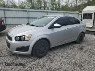 2016 Chevrolet Sonic LS z VIN 1G1JA5SH6G4132628, wystawiony jako Copart lot #53583325 z przebiegiem 59 464 mil mil oraz Szkoda całkowita • Salvage title. Historia ofert i sprzedaży dostępna na DreamBid. Obrazek 1.