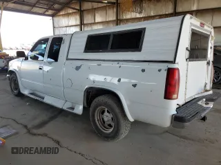 1994 GMC Sierra 1500 with VIN 1GDEC19K8RE532146, listed as a Copart auction lot 52120825 with 232,171 mi miles and Salvage Title. Bid and sale history available at DreamBid. Image 2.