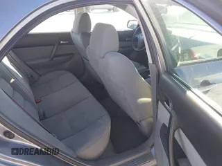 2006 Mazda 6 i with VIN 1YVFP80C365M63206, listed as a IAAI auction lot 41335081 with 171,954 mi miles. Bid and sale history available at carsss.com. Image 8.