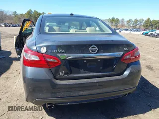 2018 Nissan Altima SR with VIN 1N4AL3AP6JC208575, listed as a IAAI auction lot 41725408 with 115,406 mi miles and . Bid and sale history available at DreamBid. Image 16.
