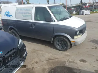 2004 Chevrolet Astro Cargo Van with VIN 1GCDM19X74B109660, listed as a IAAI auction lot 41616125 with 228,646 mi miles. Bid and sale history available at carsss.com. Image 14.