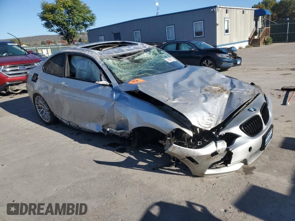 2015 BMW 2 Series M235i with VIN WBA1J7C52FV288968, listed as a Copart auction lot 76639124 with 0 mi miles and Salvage Title. Bid and sale history available at carsss.com. Image 4.