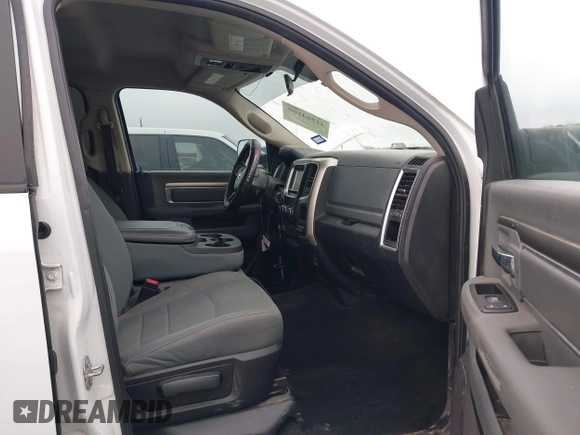2017 Ram 2500 SLT with VIN 3C6UR5DL3HG673971, listed as a IAAI auction lot 41564109 with 159,214 mi miles and . Bid and sale history available at DreamBid. Image 5.