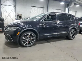 2022 Volkswagen Tiguan SEL R-Line with VIN 3VV4B7AX9NM141266, listed as a Copart auction lot 85086634 with 20,465 mi miles and Salvage Title. Bid and sale history available at carsss.com. Image 1.