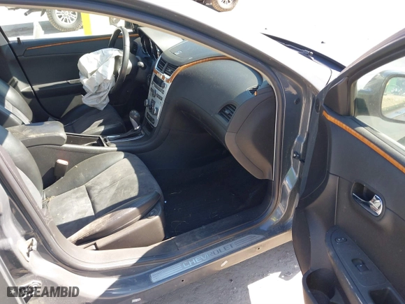 2008 Chevrolet Malibu LT w/2LT with VIN 1G1ZJ57B084227940, listed as a IAAI auction lot 41756865 with 194,043 mi miles. Bid and sale history available at carsss.com. Image 5.